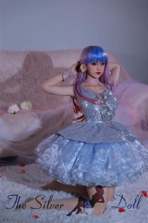 aikodoll|Sanhui 137cm ‘All In One’ Aiko in a princess dress.